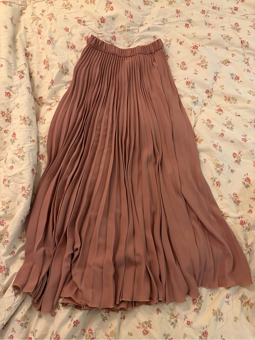 Accordion Skirt in Mauve/Dusty Rose